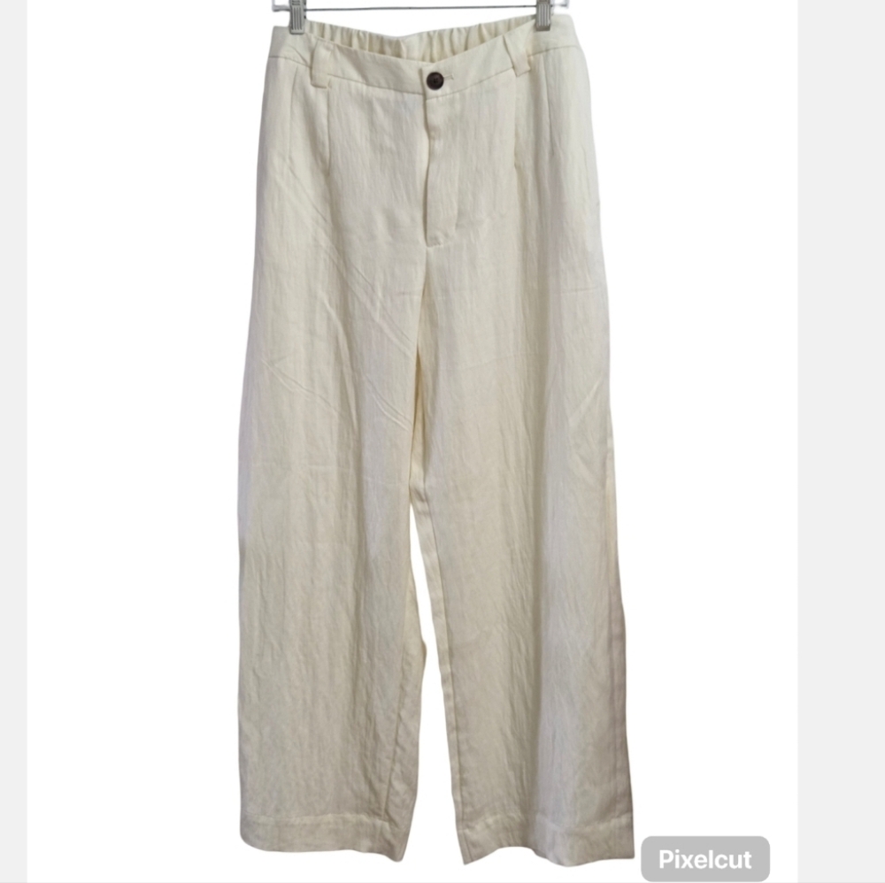 NWT Wide Leg Trousers.